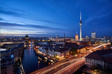 norbert-braun-naGF02nMH5U-unsplash